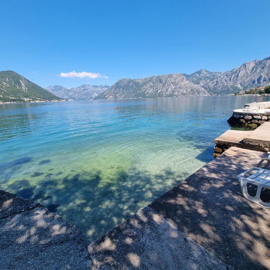 Lovely Apartment Jovan 3,With A View Of The Bay And Free Wi-Fi Kotor Extérieur photo